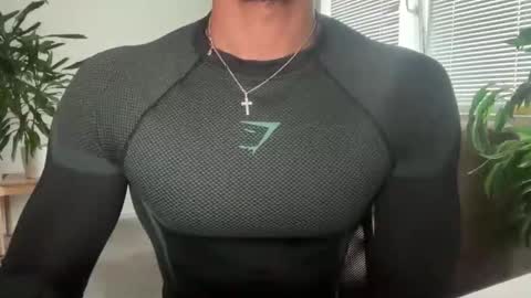 machine_15_ online show from April 16, 3:02 pm