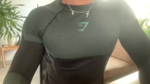 machine_15_ online show from April 21, 3:17 pm