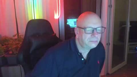 Andy online show from December 21, 12:40 am