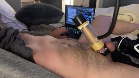 machinestroker online show from March 21, 11:08 pm