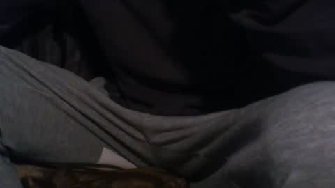 macho9385 online show from April 10, 10:25 pm