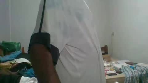 MACHOLIVRE online show from March 3, 9:00 am