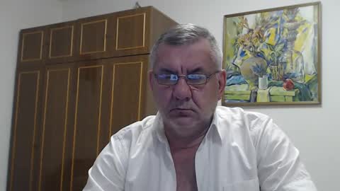Snapshot of machomale3 chatting on December 22, 7:10 pm Macho online show from December 22, 7:10 pm