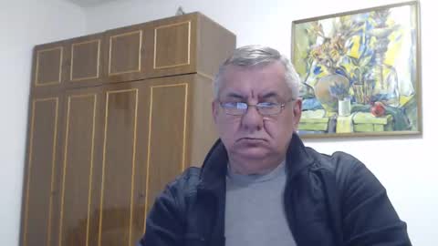 Snapshot of machomale3 chatting on January 6, 10:37 pm Macho online show from January 6, 10:37 pm