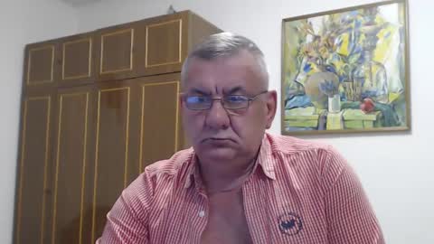 Snapshot of machomale3 chatting on January 13, 7:53 pm Macho online show from January 13, 7:53 pm