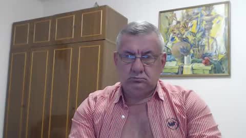 Snapshot of machomale3 chatting on January 16, 8:03 pm Macho online show from January 16, 8:03 pm