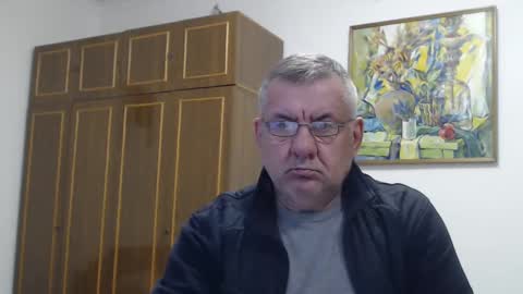 Snapshot of machomale3 chatting on January 19, 2:38 pm Macho online show from January 19, 2:38 pm