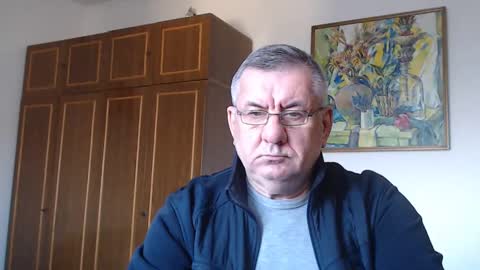 Snapshot of machomale3 chatting on January 23, 12:52 pm Macho online show from January 23, 12:52 pm
