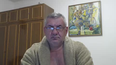 Snapshot of machomale3 chatting on January 25, 10:18 pm Macho online show from January 25, 10:18 pm