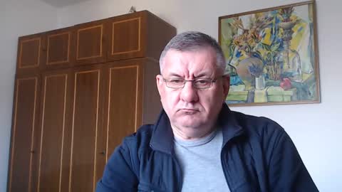 Snapshot of machomale3 chatting on February 26, 12:03 pm Macho online show from February 26, 12:03 pm