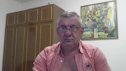 Snapshot of machomale3 chatting on February 26, 7:38 pm Macho online show from February 26, 7:38 pm