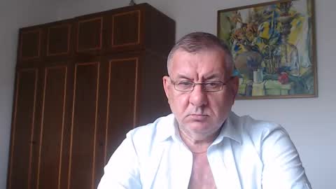 Snapshot of machomale3 chatting on September 12, 12:27 pm Macho online show from September 12, 12:27 pm