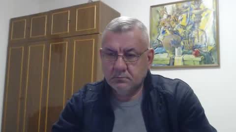 Snapshot of machomale3 chatting on October 7, 8:06 pm Macho online show from October 7, 8:06 pm