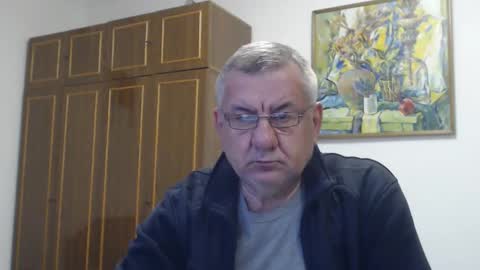 Snapshot of machomale3 chatting on October 25, 3:07 pm Macho online show from October 25, 3:07 pm