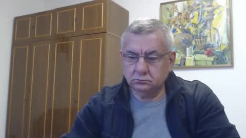 Snapshot of machomale3 chatting on October 27, 2:54 pm Macho online show from October 27, 2:54 pm