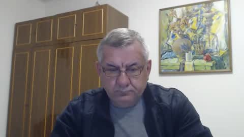 Snapshot of machomale3 chatting on October 30, 9:15 pm Macho online show from October 30, 9:15 pm