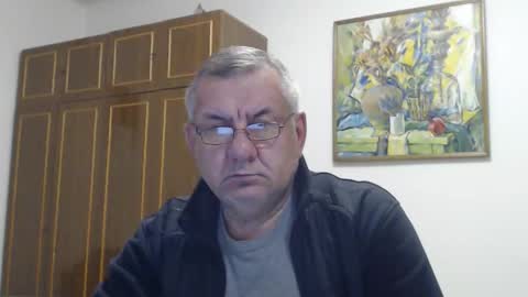 Snapshot of machomale3 chatting on November 1, 3:36 pm Macho online show from November 1, 3:36 pm