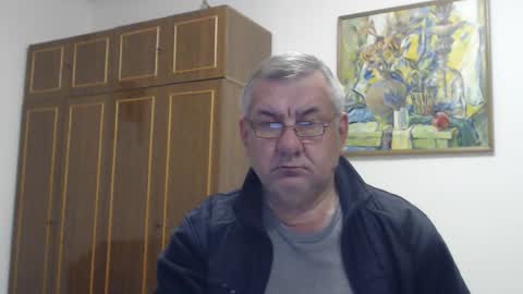 Snapshot of machomale3 chatting on November 9, 3:43 pm Macho online show from November 9, 3:43 pm