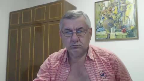 Snapshot of machomale3 chatting on November 23, 2:17 pm Macho online show from November 23, 2:17 pm