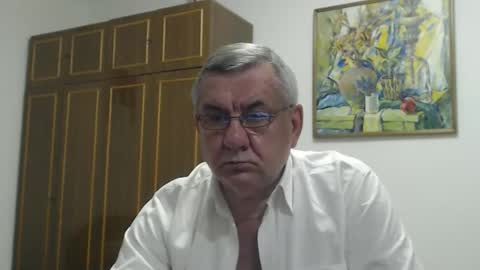 Snapshot of machomale3 chatting on November 25, 12:10 am Macho online show from November 25, 12:10 am