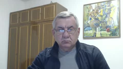 Snapshot of machomale3 chatting on January 5, 11:30 pm Macho online show from January 5, 11:30 pm