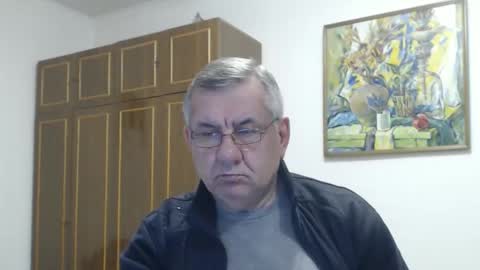 Snapshot of machomale3 chatting on January 9, 4:54 pm Macho online show from January 9, 4:54 pm