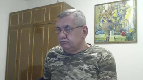 Snapshot of machomale3 chatting on February 11, 9:20 pm Macho online show from February 11, 9:20 pm