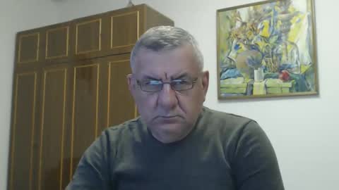 Snapshot of machomale3 chatting on February 20, 3:45 pm Macho online show from February 20, 3:45 pm