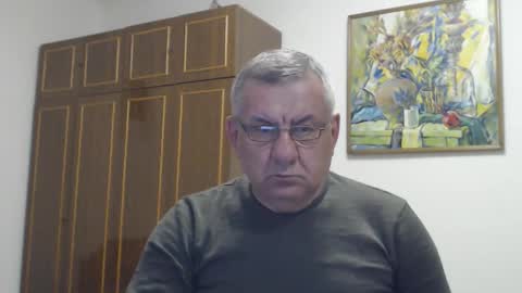 Snapshot of machomale3 chatting on February 26, 8:08 pm Macho online show from February 26, 8:08 pm