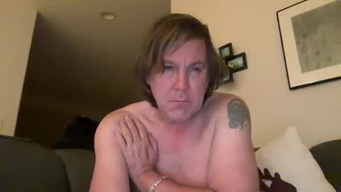 xStraightEdgex online show from December 28, 5:55 am