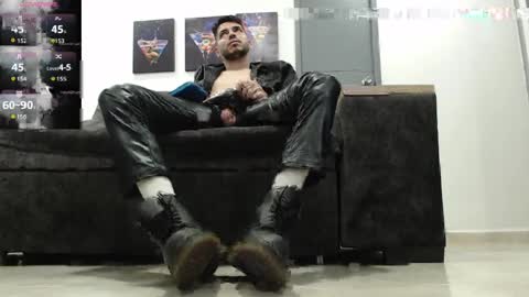 instagram mackdanielsx online show from April 7, 3:29 am