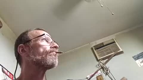 mackdog1369 online show from June 18, 2:32 pm