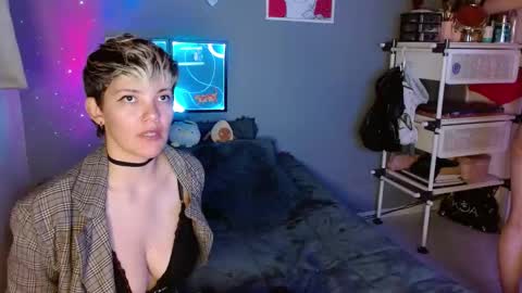 Noah Askew online show from March 2, 7:21 am