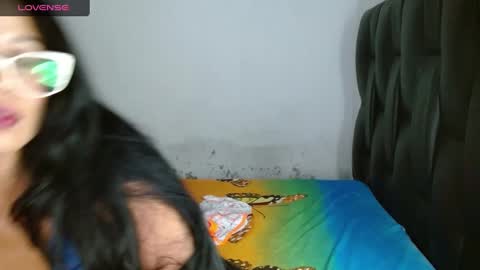 EMILY online show from December 19, 8:56 am