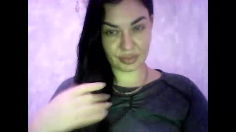 Snapshot of madame_charm21 chatting on November 30, 11:53 pm madame_charm21 online show from November 30, 11:53 pm