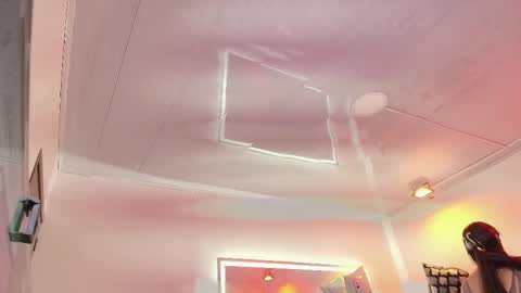 Snapshot of madame_scarllet chatting on February 24, 11:19 am Madame Scarllet online show from February 24, 11:19 am