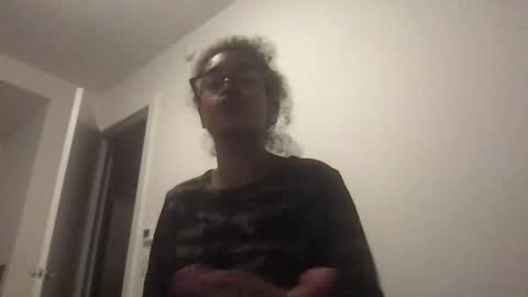 Snapshot of madamp1 chatting on April 22, 2:03 am madamp1 online show from April 22, 2:03 am
