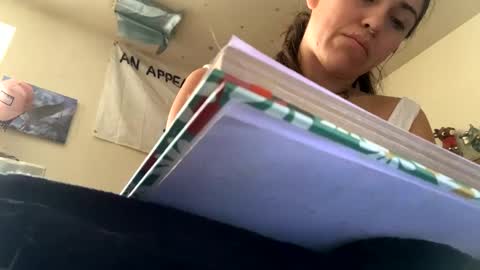 SummerPeach online show from December 7, 4:58 pm