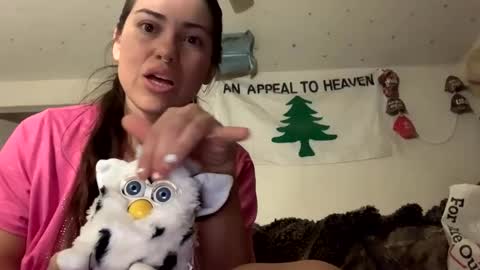 SummerPeach online show from December 15, 5:56 am