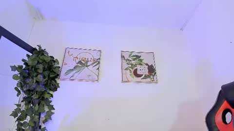 Snapshot of maddie_ray_ chatting on June 26, 3:16 pm Maddie Ray online show from June 26, 3:16 pm
