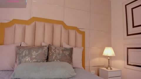    online show from October 12, 6:51 pm