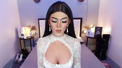 M A D D Y online show from September 17, 2:35 am