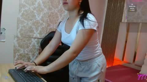 maddisson_tay online show from April 30, 11:49 am