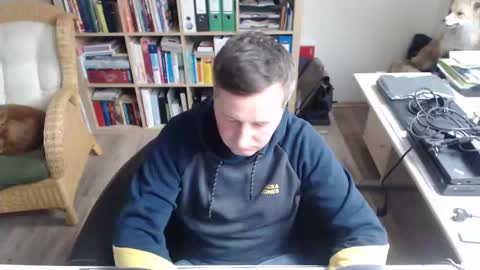 Snapshot of maddmax8 chatting on December 6, 1:22 pm Mad4You online show from December 6, 1:22 pm