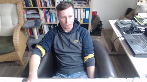 Snapshot of maddmax8 chatting on December 9, 12:08 pm Mad4You online show from December 9, 12:08 pm