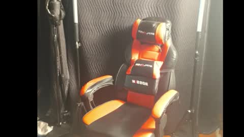 maddox840 online show from March 15, 1:44 am