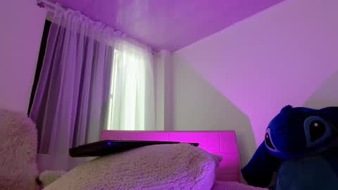 Maddy UwU online show from February 13, 3:56 pm