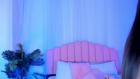 Snapshot of maddy__bigboobs chatting on September 18, 4:58 am maddy__bigboobs online show from September 18, 4:58 am