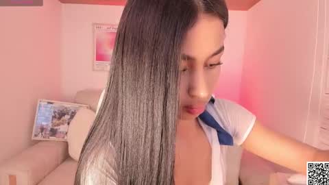 Snapshot of maddy_bronw chatting on September 12, 10:32 pm Maddy online show from September 12, 10:32 pm