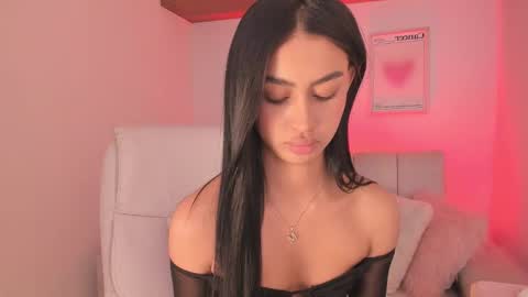 Snapshot of maddy_bronw chatting on September 16, 11:17 pm Maddy online show from September 16, 11:17 pm
